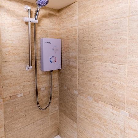 Looe Self Catering Apartment ภายนอก รูปภาพ